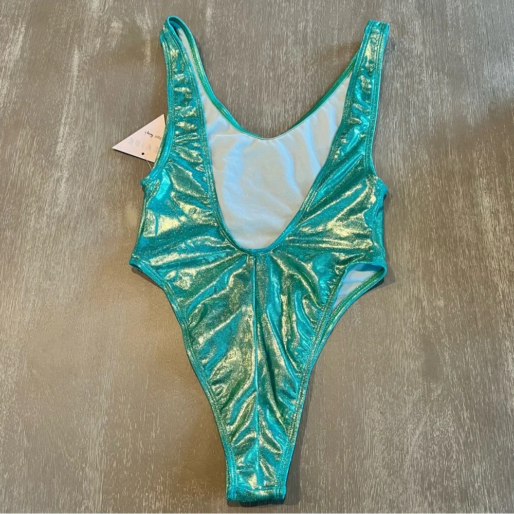 NWT Dippin Daisys Glowed Up one piece cheeky bathing suit size small - Picture 3 of 10